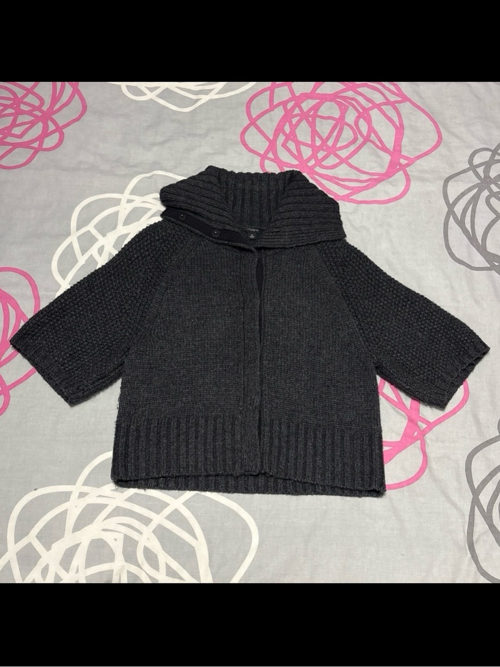 Ann Taylor Charcoal Grey Short Sleeve Knit Cardigan Sweater